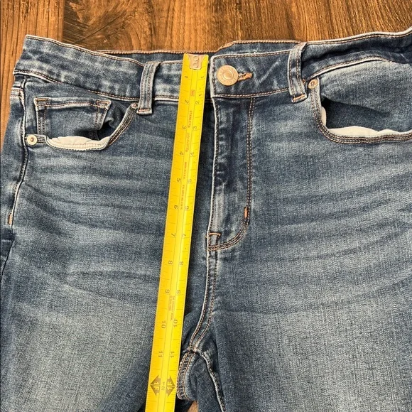 American Eagle Outfitters Blue Flare Jeans - Picture 5 of 12